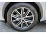 Lexus LBX Emotion 2WD NL-AUTO STOELVERW STUURVERW CAMERA PARK-SENS BLIND-SPOT