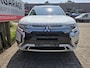 Mitsubishi Outlander 2.4 PHEV Instyle 18"/Trekhaak/LED/Leder/Stoel + stuurverwarming/Dodehoek/PDC v+a/360 Camera/Apple Carplay & Android Auto