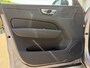Volvo XC60 T6 Plug-in hybrid AWD Plus Dark / Panoramadak / 360 camera / Head up display / Trekhaak / 21" /
