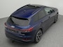 Audi Q4 e-tron 50 quattro S edition 77 kWh 299 PK | LED Matrix | Leder | Elek. Verstelbare stoelen | Side Assist | Head-Up Display | Trekhaak | Panoramadak | Sonos | Stuur- & Stoelverwarming | Achteruitrij Camera |