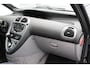 Citroën Xsara Picasso 2.0i-16V Différence 2 nette automaat met nieuwe APK bij aflevering