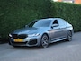 BMW 5-Serie 530e Business Edition Plus | Schuifdak | Camera | Stuurverwarming | Trekhaak