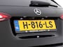 Mercedes-Benz A-klasse 160 AMG-Styling Business Solution (INCL-BTW) *FULL-LED | LEATHER-MICROFIBRE | KEYLESS | CARBON-INLAY | HEATED-SPORTSEATS | WIDE-SCREEN | NAVI-FULLMAP | CAMERA | ECC | PDC | CRUISE | CARPLAY | AMBIENTLIGHT | PRIVACY-GLASS | 1