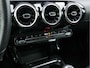 Mercedes-Benz A-klasse 160 AMG-Styling Business Solution (INCL-BTW) *FULL-LED | LEATHER-MICROFIBRE | KEYLESS | CARBON-INLAY | HEATED-SPORTSEATS | WIDE-SCREEN | NAVI-FULLMAP | CAMERA | ECC | PDC | CRUISE | CARPLAY | AMBIENTLIGHT | PRIVACY-GLASS | 1