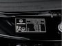 Mercedes-Benz A-klasse 160 AMG-Styling Business Solution (INCL-BTW) *FULL-LED | LEATHER-MICROFIBRE | KEYLESS | CARBON-INLAY | HEATED-SPORTSEATS | WIDE-SCREEN | NAVI-FULLMAP | CAMERA | ECC | PDC | CRUISE | CARPLAY | AMBIENTLIGHT | PRIVACY-GLASS | 1