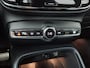 Volvo XC40 1.5 T3 R-Design | Achteruitrijcamera | Navigatie | Stoelverwarming | Elektrische Achterklep |