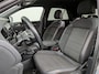 Volkswagen T-Roc 1.5 TSI Sport 149PK AUTOMAAT | Achteruitrijcamera | Airco (automatisch) | Apple Carplay/Android Auto|telefoonintegratie premium