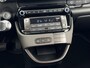 Hyundai Inster Pulse 49 kWh / Demo Deal / 370 KM WLTP / Dynamische Navigatie / Achteruitrijcamera / Climate Control / Adaptive Cruise Control / Verschuifbare Achterbank / Leder Stuurwiel / 15 Inch Lichtmetaal /