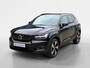 Volvo XC40 Recharge P8 AWD R-Design | 360 graden camera | Harmon Kardon | Adaptive Cruise Control | Elektrische stoelen | | Trekhaak Elektrisch | Panoramisch schuif kanteldak | 19inch | AWD | Btw-auto