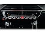 Peugeot e-2008 54KWH 156PK GT PACK AUTOMAAT / NAVI / LEDER / CLIMA / LED / PDC / 17" LMV / KEYLESS / ALCANTARA / WINTERPAKKET / 360° CAMERA / CRUISECONTROL / 1E EIGENAAR / NIEUWSTAAT !!