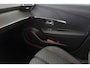 Peugeot 208 1.2 Hybrid 110 e-DCS6 Allure Achteruitrijcamera Apple CarPlay Navigatie