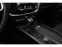 Volvo XC60 T5 Automaat MOMENTUM | Panoramadak | Semi elek. trekhaak | Dealer-onderhouden | Lederen bekleding | Keyless entry | Elek. bed. bestuurdersstoel met geheugen | Achteruitrij camera | Verwarmbare voorstoelen | Verwarmbaar stuurwiel | Cruise control | Elektrische achterklep | Navigatie | Apple carplay