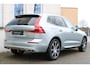 Volvo XC60 T5 Automaat MOMENTUM | Panoramadak | Semi elek. trekhaak | Dealer-onderhouden | Lederen bekleding | Keyless entry | Elek. bed. bestuurdersstoel met geheugen | Achteruitrij camera | Verwarmbare voorstoelen | Verwarmbaar stuurwiel | Cruise control | Elektrische achterklep | Navigatie | Apple carplay