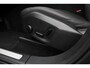 Volvo XC60 T5 Automaat MOMENTUM | Panoramadak | Semi elek. trekhaak | Dealer-onderhouden | Lederen bekleding | Keyless entry | Elek. bed. bestuurdersstoel met geheugen | Achteruitrij camera | Verwarmbare voorstoelen | Verwarmbaar stuurwiel | Cruise control | Elektrische achterklep | Navigatie | Apple carplay