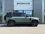 Land Rover Defender 110 P300e Trophy Edition Keswick Green | El. trekhaak | Koelbox | Koel/verwarmbare voorstoelen | Pano | Unieke Trophy Edition