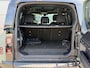 Land Rover Defender 110 P300e Trophy Edition Keswick Green | El. trekhaak | Koelbox | Koel/verwarmbare voorstoelen | Pano | Unieke Trophy Edition