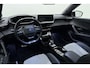 Peugeot e-2008 EV GT Pack 50 kWh SOH 91,25% l 1e Eigenaar l Alcantara l Schuif-Kanteldak l Full-LED l Apple Carplay & Android Auto l DAB l Bluetooth l Keyless l Navigatie