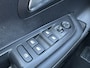 Peugeot 208 Hybrid Allure 100 PK | CarPlay | Sensoren V+A |
