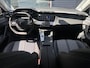 Peugeot 308 SW 1.2 Hybrid 145 e-DCS6 Allure | Adaptive Cruise Control | Keyless Entry/Start | Climate Control | Parkeercamera/-sensoren | Navigatie | Apple Carplay/Android Auto | Full LED | Draadloze telefoonlader |