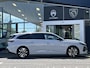Peugeot 308 SW 1.2 Hybrid 145 e-DCS6 Allure | Adaptive Cruise Control | Keyless Entry/Start | Climate Control | Parkeercamera/-sensoren | Navigatie | Apple Carplay/Android Auto | Full LED | Draadloze telefoonlader |