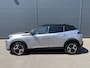 Peugeot 2008 145pk Hybrid GT (360gr Camera - Keyless Entry - LED - Parkeersensoren V+A - Adaptieve Cruise Controle - 17"incl 4S - Draadloos laden - Automatische Airco)