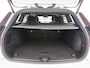 Volvo V60 B3 177pk R-Design / Harman&Kardon Audio / Elektr. Bestuurdersstoel / Stoel + Stuurw. Verwarming / Adapt. Cruise Control / 19'' / Getint glas /