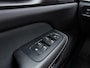 Volvo V60 B3 177pk R-Design / Harman&Kardon Audio / Elektr. Bestuurdersstoel / Stoel + Stuurw. Verwarming / Adapt. Cruise Control / 19'' / Getint glas /