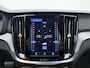 Volvo V60 B3 177pk R-Design / Harman&Kardon Audio / Elektr. Bestuurdersstoel / Stoel + Stuurw. Verwarming / Adapt. Cruise Control / 19'' / Getint glas /