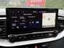 Kia Ceed Sportswagon 1.6 GDI PHEV DynamicLine | Facelift | Navigatie | Adaptieve cruise | Camera | Stoel&stuurverwarming | Apple CarPlay | Climate control | 16 inch velgen | Keyless | LED | DAB | Volledig onderhouden