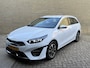 Kia Ceed Sportswagon 1.6 GDI PHEV DynamicLine | Facelift | Navigatie | Adaptieve cruise | Camera | Stoel&stuurverwarming | Apple CarPlay | Climate control | 16 inch velgen | Keyless | LED | DAB | Volledig onderhouden