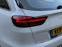 Kia Ceed Sportswagon 1.6 GDI PHEV DynamicLine | Facelift | Navigatie | Adaptieve cruise | Camera | Stoel&stuurverwarming | Apple CarPlay | Climate control | 16 inch velgen | Keyless | LED | DAB | Volledig onderhouden