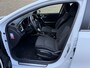 Kia Ceed Sportswagon 1.6 GDI PHEV DynamicLine | Facelift | Navigatie | Adaptieve cruise | Camera | Stoel&stuurverwarming | Apple CarPlay | Climate control | 16 inch velgen | Keyless | LED | DAB | Volledig onderhouden