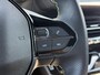 Peugeot e-2008 EV GT 54 kWh Achteruitrijcamera | Vol leder | Adaptive Cruise | Carplay | Dode hoek | Lichtmetalen velgen |