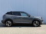 Peugeot e-2008 EV GT 54 kWh Achteruitrijcamera | Vol leder | Adaptive Cruise | Carplay | Dode hoek | Lichtmetalen velgen |
