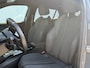Peugeot e-2008 EV GT 54 kWh Achteruitrijcamera | Vol leder | Adaptive Cruise | Carplay | Dode hoek | Lichtmetalen velgen |