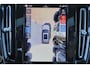 Volvo XC40 B4 Plus Dark - IntelliSafe Assist & Surround - 360º Camera - Harman/Kardon audio - Verwarmde voorstoelen & stuur - Parkeersensoren voor & achter - Elektr. bedienb. voorstoelen met geheugen links - Draadloze tel. lader - Standkachel - Extra getint glas - 18' LMV