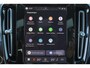 Volvo XC40 B4 Plus Dark - IntelliSafe Assist & Surround - 360º Camera - Harman/Kardon audio - Verwarmde voorstoelen & stuur - Parkeersensoren voor & achter - Elektr. bedienb. voorstoelen met geheugen links - Draadloze tel. lader - Standkachel - Extra getint glas - 18' LMV