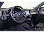Volvo XC40 B4 Plus Dark - IntelliSafe Assist & Surround - 360º Camera - Harman/Kardon audio - Verwarmde voorstoelen & stuur - Parkeersensoren voor & achter - Elektr. bedienb. voorstoelen met geheugen links - Draadloze tel. lader - Standkachel - Extra getint glas - 18' LMV