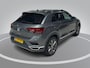 Volkswagen T-Roc 1.5 TSI 150pk DSG Sport · Camera · Apple/Android Car Play · Stoelverwarming · Info Active Display ·
