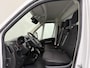 Opel Movano 140PK Bakwagen | Laadklep | Dakspoiler | Airco | Cruise | Camera | 3-Zits