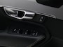 Volvo XC90 2.0 T8 Recharge AWD R-Design 7P [HARMAN/KARDON, APPLE CARPLAY, ANDROID, TREKHAAK, MEMORY SEATS, STOELVERWARMING, CAMERA, SFEERVERLICHTING, PDC V+A, ADAPTIEVE CRUISE, CLIMATE 4-ZONE, STUURVERWARMING, KEYLESS ENTRY, ZONGORDIJ