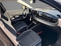 Fiat 600 1.2 Hybrid Pop | Pack Style | LMV 17" | Led verlichting | Airco | Parkeersensoren |