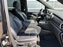 Mercedes-Benz V-klasse V300d 239PK AMG 4-MATIC Dubbel Cabine / Koelbox Console / Thermo bekerhouders / Elektr schuifdeuren / LED / MBUX / Sfeerverlicht