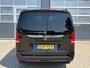 Mercedes-Benz V-klasse V300d 239PK AMG 4-MATIC Dubbel Cabine / Koelbox Console / Thermo bekerhouders / Elektr schuifdeuren / LED / MBUX / Sfeerverlicht