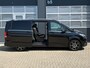 Mercedes-Benz V-klasse V300d 239PK AMG 4-MATIC Dubbel Cabine / Koelbox Console / Thermo bekerhouders / Elektr schuifdeuren / LED / MBUX / Sfeerverlicht