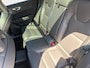 Volvo XC60 2.0 T8 Plug-in hybrid AWD Ultra Black Edition Exec | Trekhaak | 22'' Velgen | Extra getint glas | Stoel ventilatie | Audio high end |