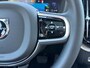 Volvo XC60 MY27 2.0 T8 Plug-in hybrid AWD Ultra Black Edition Exec | Trekhaak | Bowers & Wilkins audio | 22'' Velgen | Stoel ventilatie en massage | 360 camera