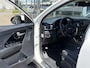 Kia Niro Hybrid 1.6 GDi Edition / Automaat / NL-Auto / Schuif-Kanteldak / Stuur-/Stoelverwarming / Cruise-Control / Apple-Carplay & Android-Auto / Trekhaak / Radio-Bluetooth / Navi / Camera / PDC-Achter / 18'' LMV / ENZ.