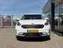 Kia Niro Hybrid 1.6 GDi Edition / Automaat / NL-Auto / Schuif-Kanteldak / Stuur-/Stoelverwarming / Cruise-Control / Apple-Carplay & Android-Auto / Trekhaak / Radio-Bluetooth / Navi / Camera / PDC-Achter / 18'' LMV / ENZ.