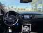 Kia Niro Hybrid 1.6 GDi Edition / Automaat / NL-Auto / Schuif-Kanteldak / Stuur-/Stoelverwarming / Cruise-Control / Apple-Carplay & Android-Auto / Trekhaak / Radio-Bluetooth / Navi / Camera / PDC-Achter / 18'' LMV / ENZ.